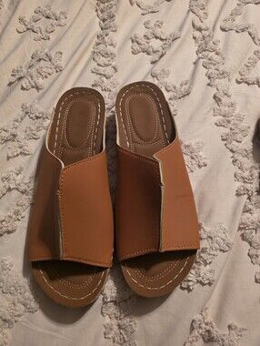 Women's Tan Slip-On Open-Toe Mules